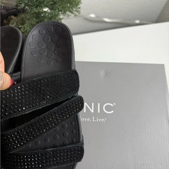 Vionic Black Sandals with Sparkling Straps - Picture 4 of 5